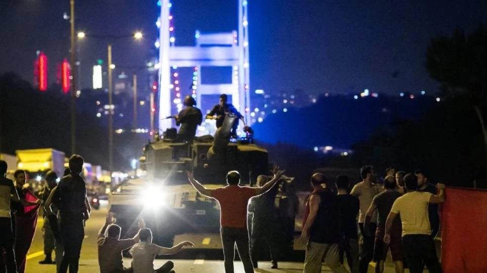 «Καθάρισε» την Τουρκία ο Σουλτάνος: Πάνω από 2.000 άτομα έχουν καταδικαστεί για το πραξικόπημα του 2016